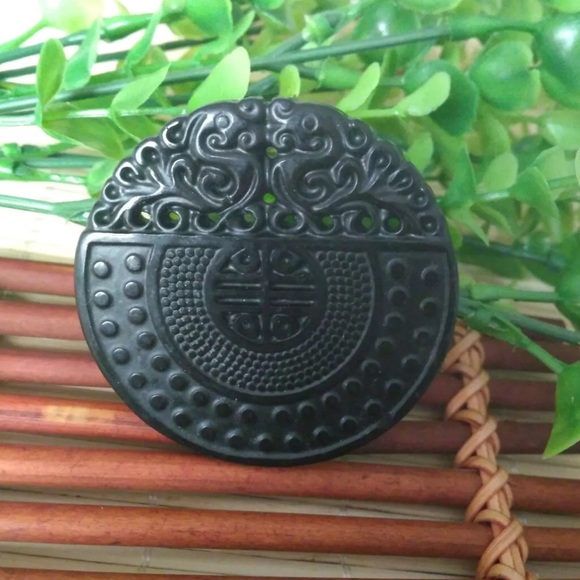 Jade Jewelry - Real Jade “Nephrite”Half-Wall Pendant Feng Shui